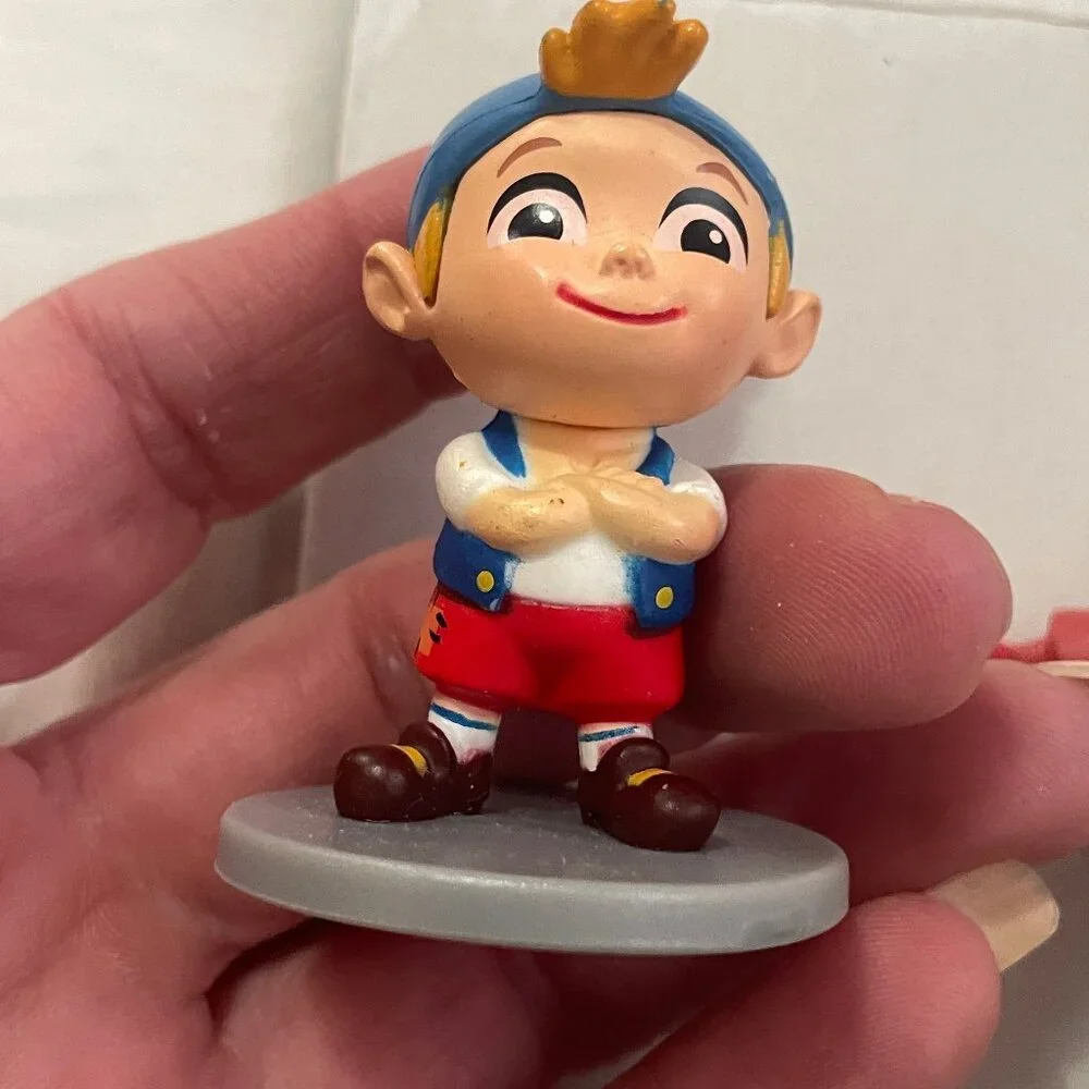 Lot of 4 Jake and the Neverland Pirates & Captain Hook PVC Cake Toppers READ